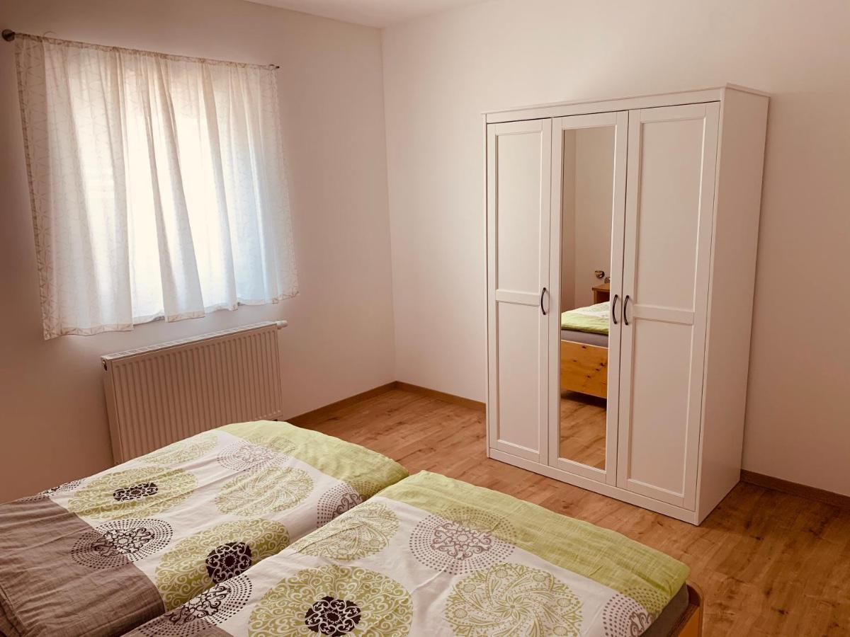 Ferienwohnung Bad Camberg - Apartment 3 Hoelzer ภายนอก รูปภาพ